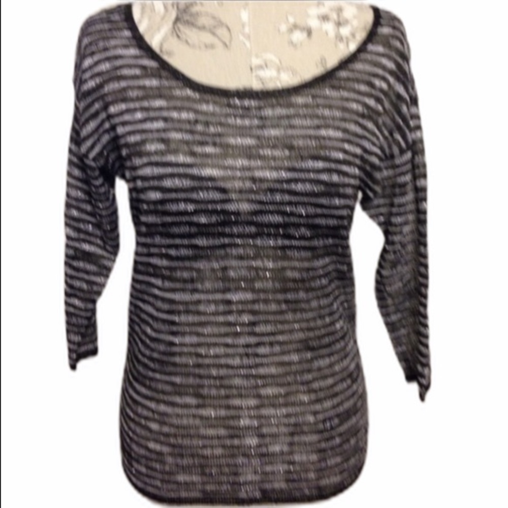 🆕 Arden B Black/Silver Top S